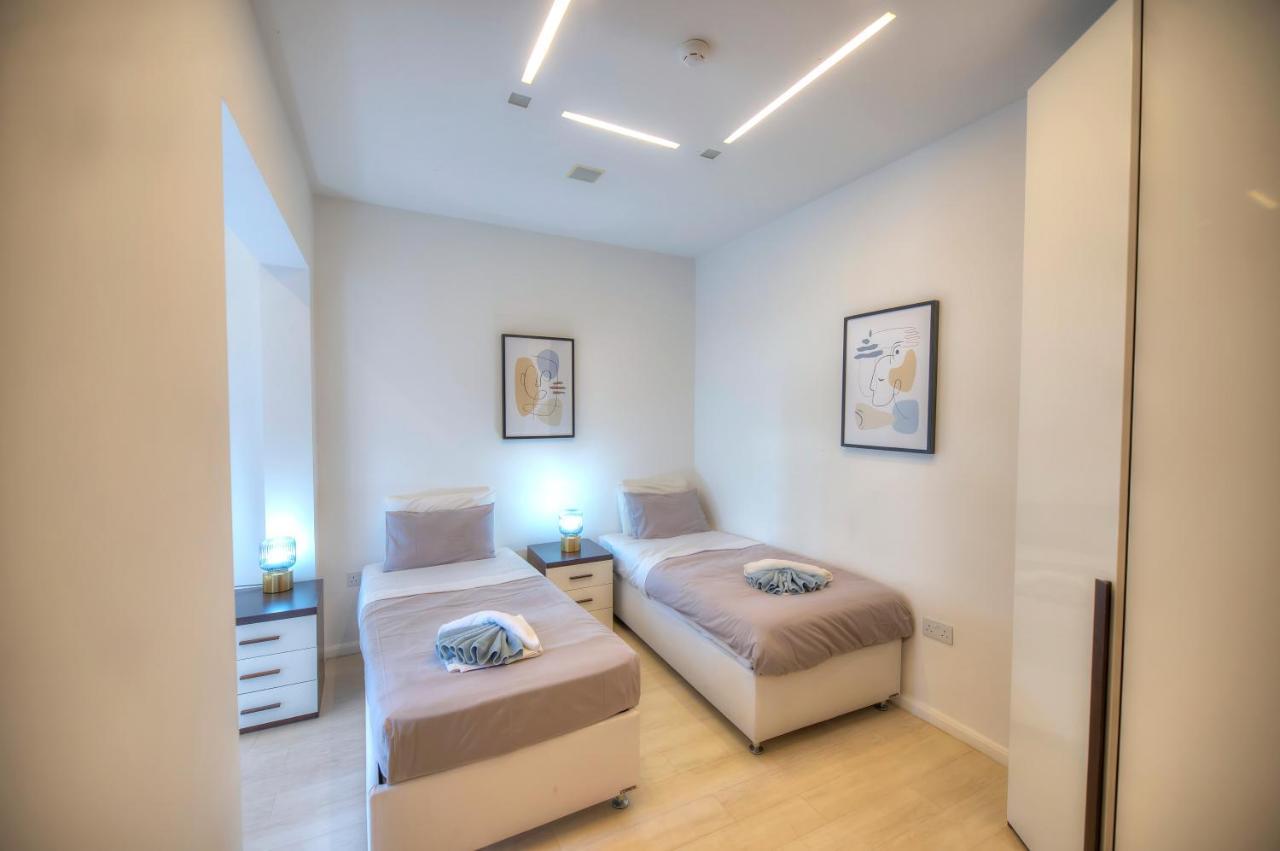 Bright And Spacious 3 Bedroom Apartment With Breathtaking Views - Goslm-5 Sliema Exterior photo